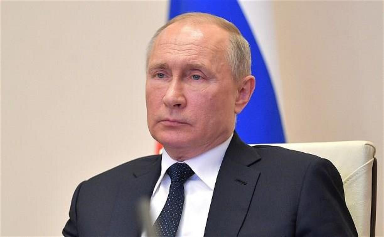 Продлят ли выходные в России: 11 мая Владимир Путин примет решение