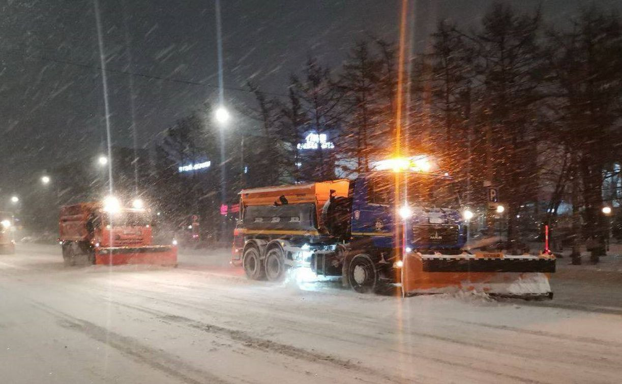 Снегопад в Туле: глава администрации призвал воздержаться от поездок на личном транспорте