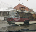 В центре Тулы трамвай сошел с рельсов