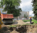 В Туле приступили к установке памятника Глебу Успенскому