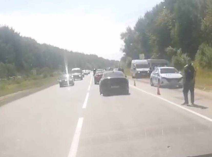 Маршрутка съехала в кювет на Новомосковском шоссе: это не ДТП, а учения спецслужб