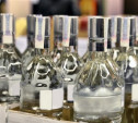 Туляк хранил дома более 7000 бутылок поддельного алкоголя