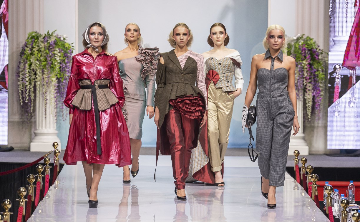 Модели агентства Linda блистали на подиуме Estet Fashion Week - Новости  Тулы и области – Фотогалерея, фото 12 - MySlo.ru