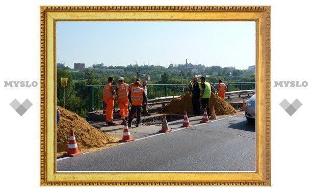 В Туле обвалилась часть моста