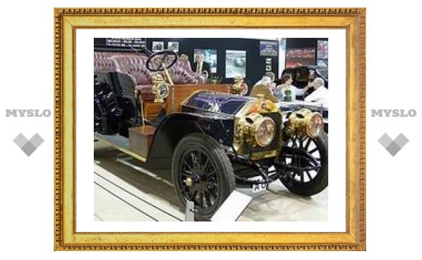 Во Франции стартует главная ретро-выставка года "Retromobile 2008"