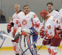Алексей Дюмин поздравил спортсменов и болельщиков с Днём хоккея