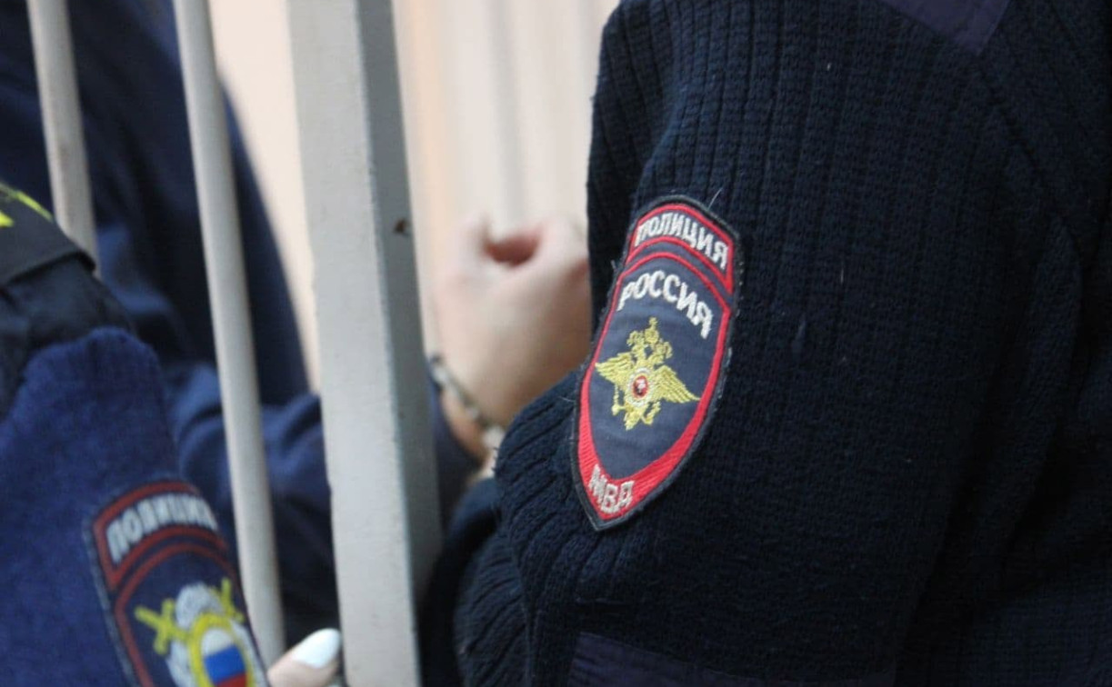 Житель Венева вместе с матерью предстанет перед судом за сбыт наркотиков