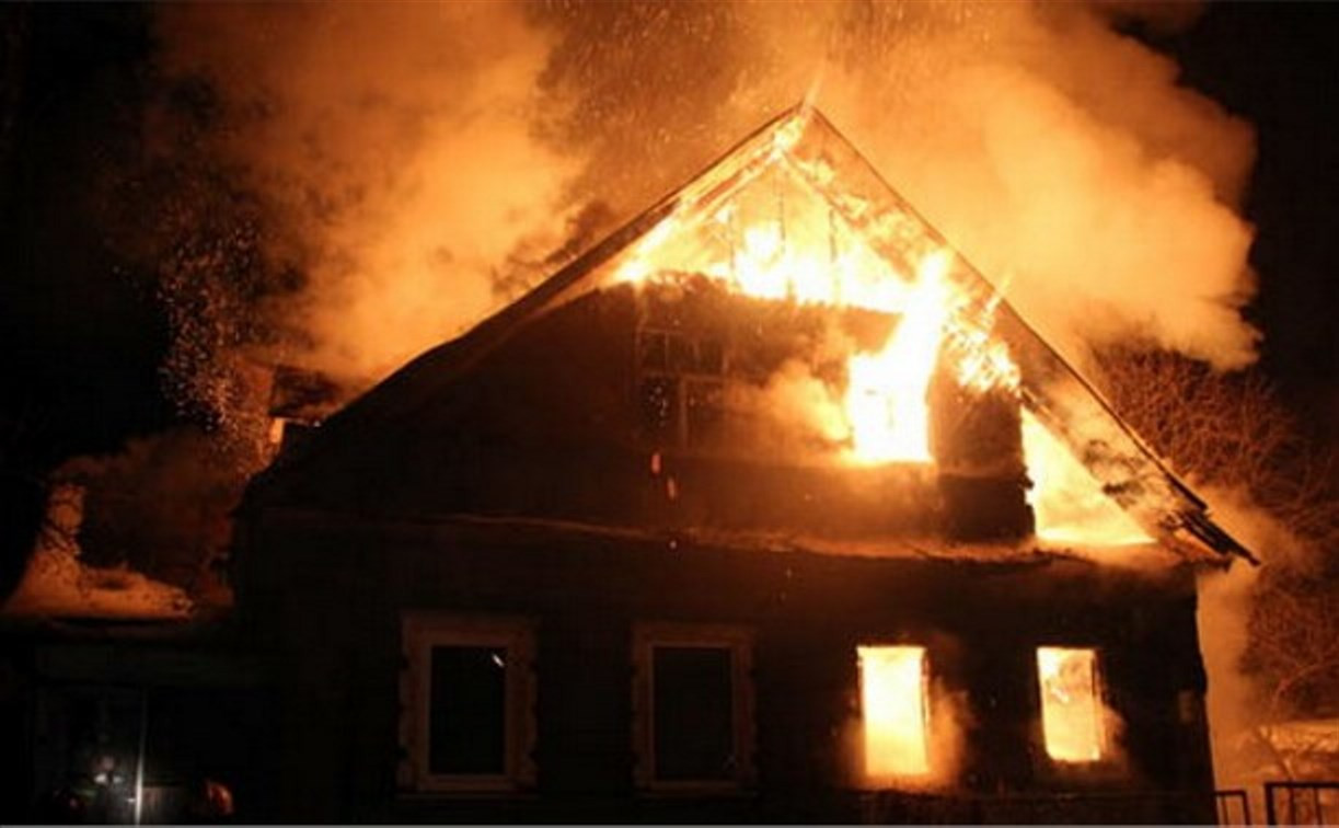 Жительница Узловой пыталась сжечь дом женщины, с которой судится из-за квартиры