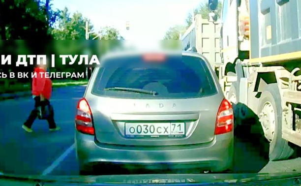 Страшное ДТП на ул. Кирова: момент наезда на женщину снял видеорегистратор