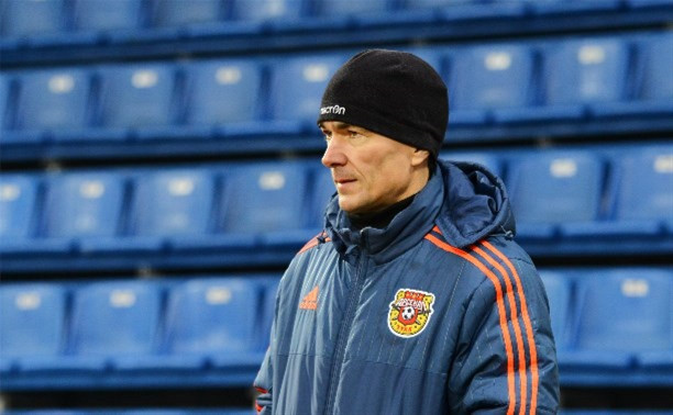 Экс-главный тренер «Арсенала» Виктор Булатов: «За месяц трудно наладить игру»