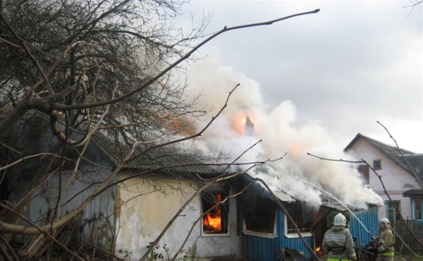 Тулячка спасла из горящего дома трех детей и пенсионерку