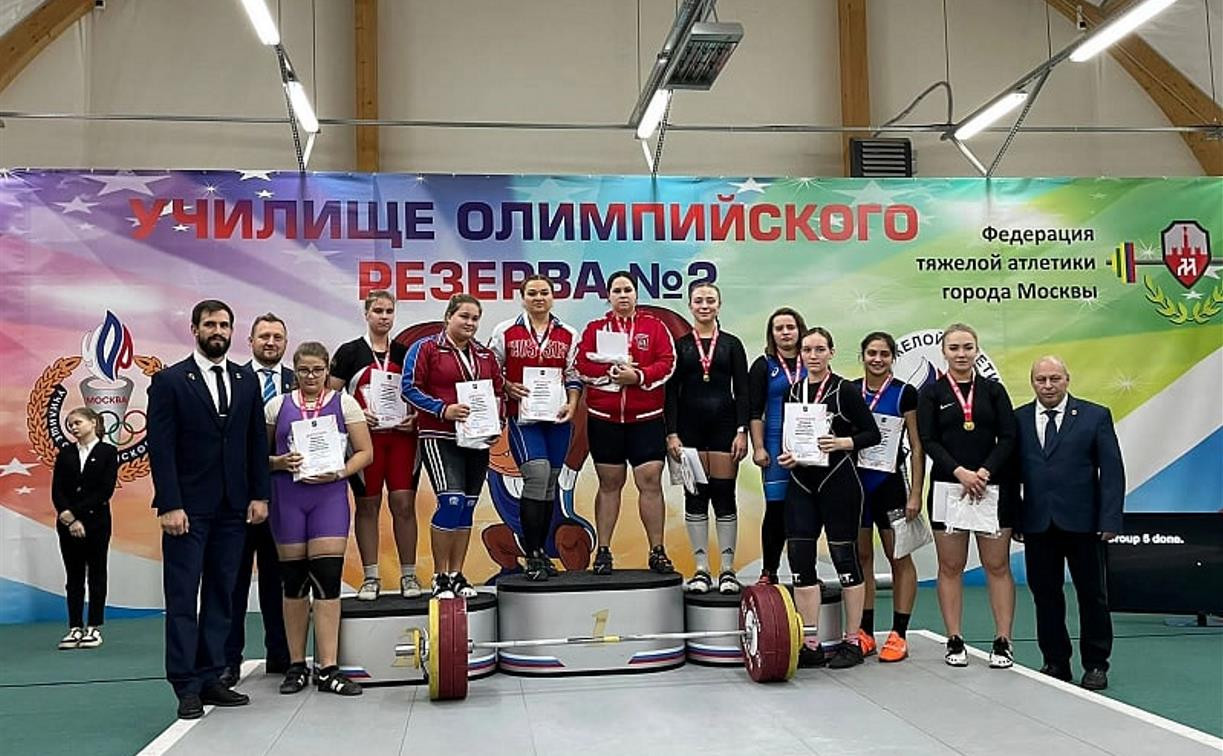 Тульские тяжелоатлеты успешно выступили на Всероссийских соревнованиях