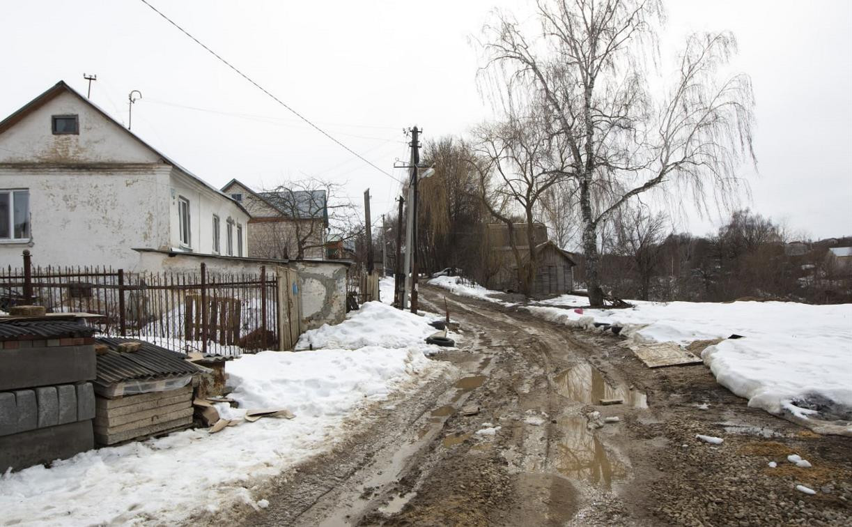 Жители Косой Горы: «После прокладки канализации дорога превратилась в месиво»