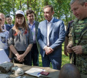 Алексей Дюмин посетил детские лагеря «Керамик» и «Октава»