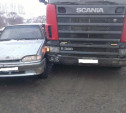 В аварии с грузовиком пострадал водитель ВАЗа