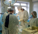 Ходить на следующий день после операции: тульские врачи заменили пациентке колено по новой технологии