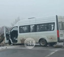 Жесткое ДТП в Тульской области: у микроавтобуса оторвало колесо
