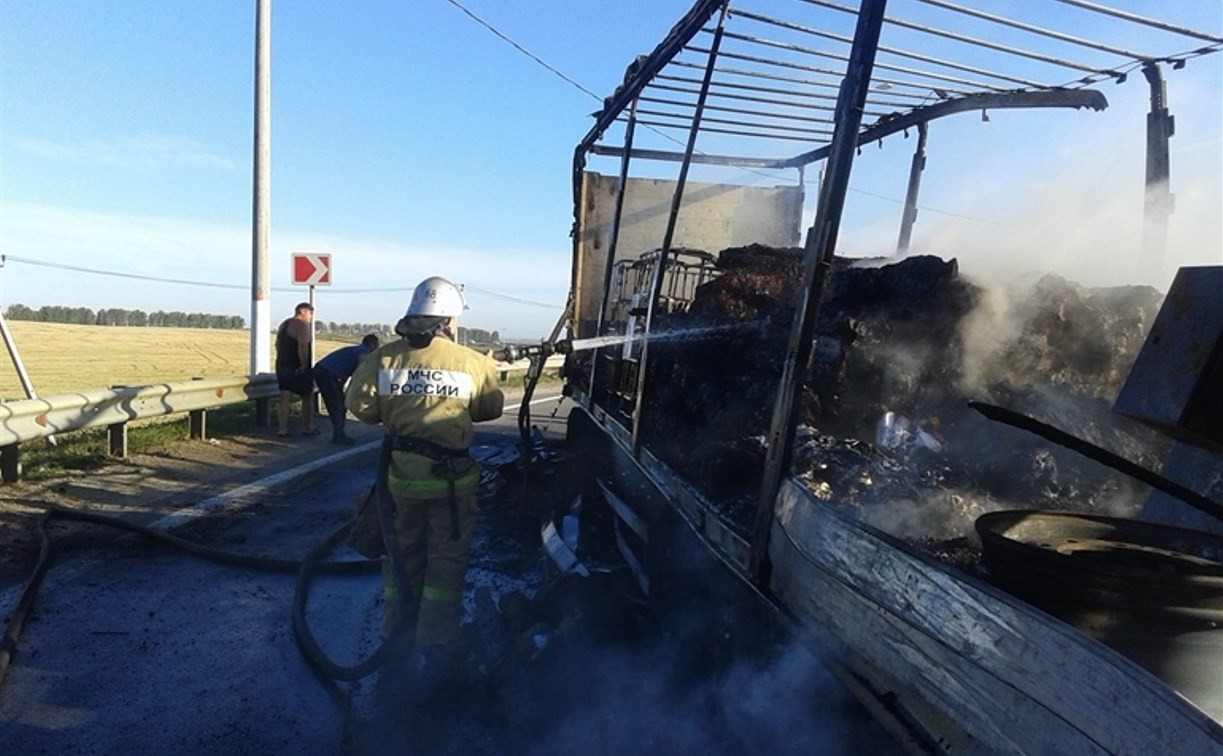 В Богородицком районе сгорел грузовик