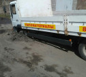 В Богородицке на грунтовой дороге провалился грузовик 