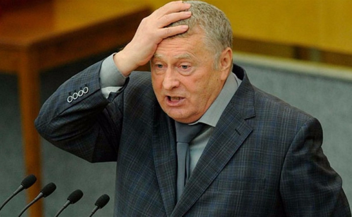 Жириновский предложил в России перестать давать чаевые