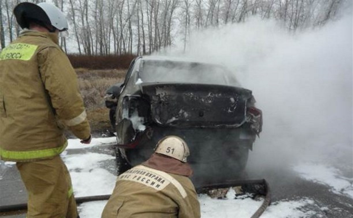 После столкновения в Куркинском районе сгорел автомобиль