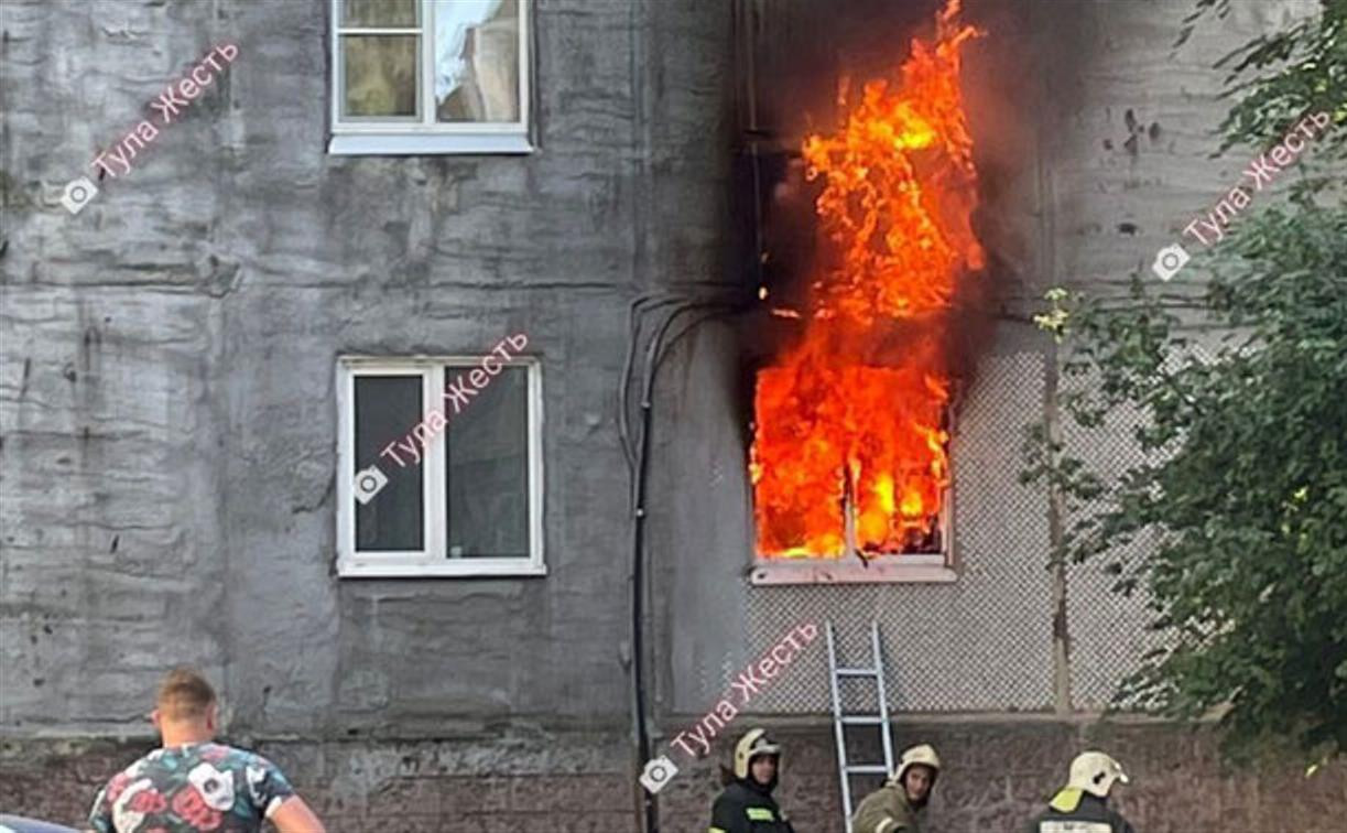 На ул. Ложевой в Туле сгорела квартира