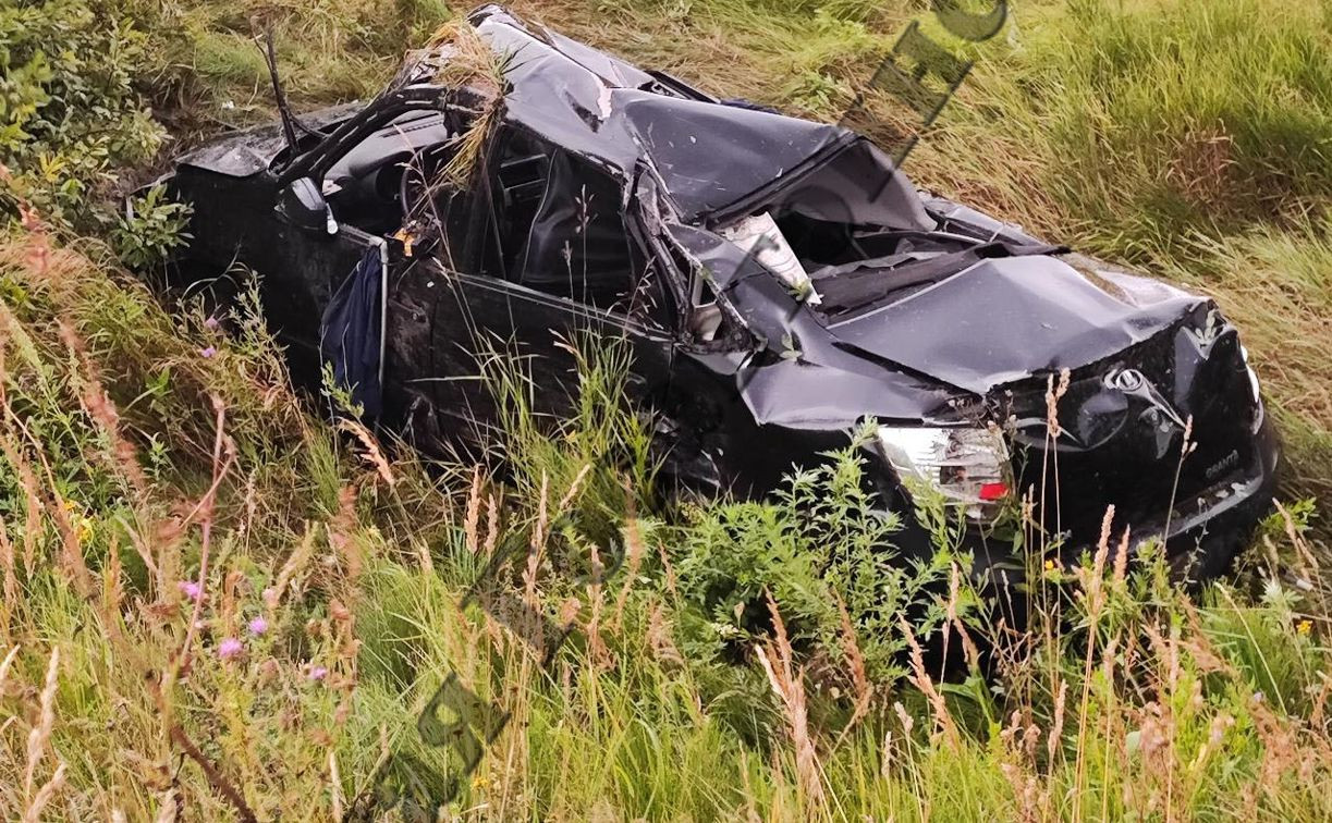 В Тульской области Lada опрокинулась в кювет: водитель погиб