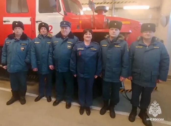 В Тульской области диспетчер и пожарные спасли подростка от стаи бродячих собак