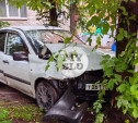 В Заречье водитель Datsun врезался в дерево
