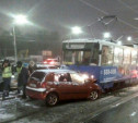 В Туле на Зареченском мосту произошло лобовое ДТП с трамваем