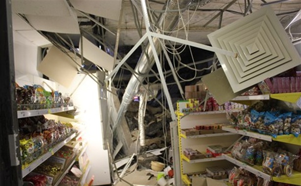 В тульском супермаркете обрушился потолок