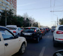 Из-за ДТП на проспекте Ленина в Туле Зеленстрой встал в пробке