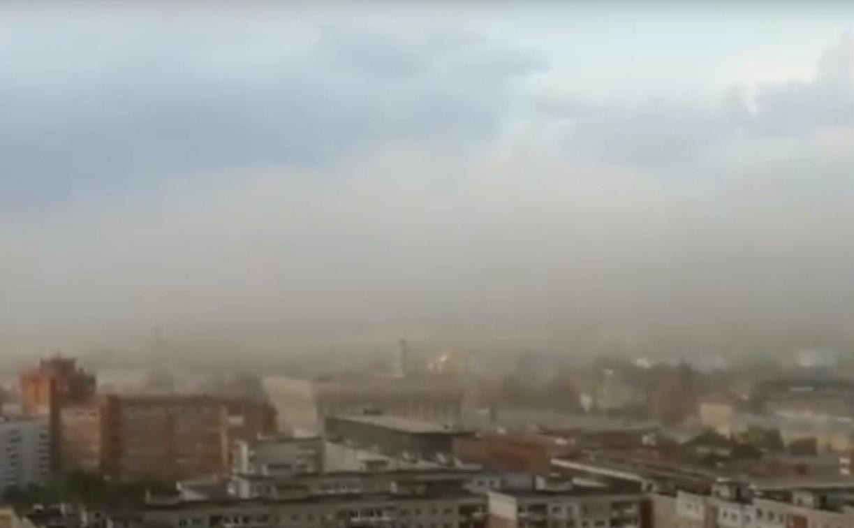 На Тулу надвигается пыльная буря: видео