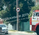 На ул. Марата торопыги выехали на встречку и перекрыли дорогу пожарным