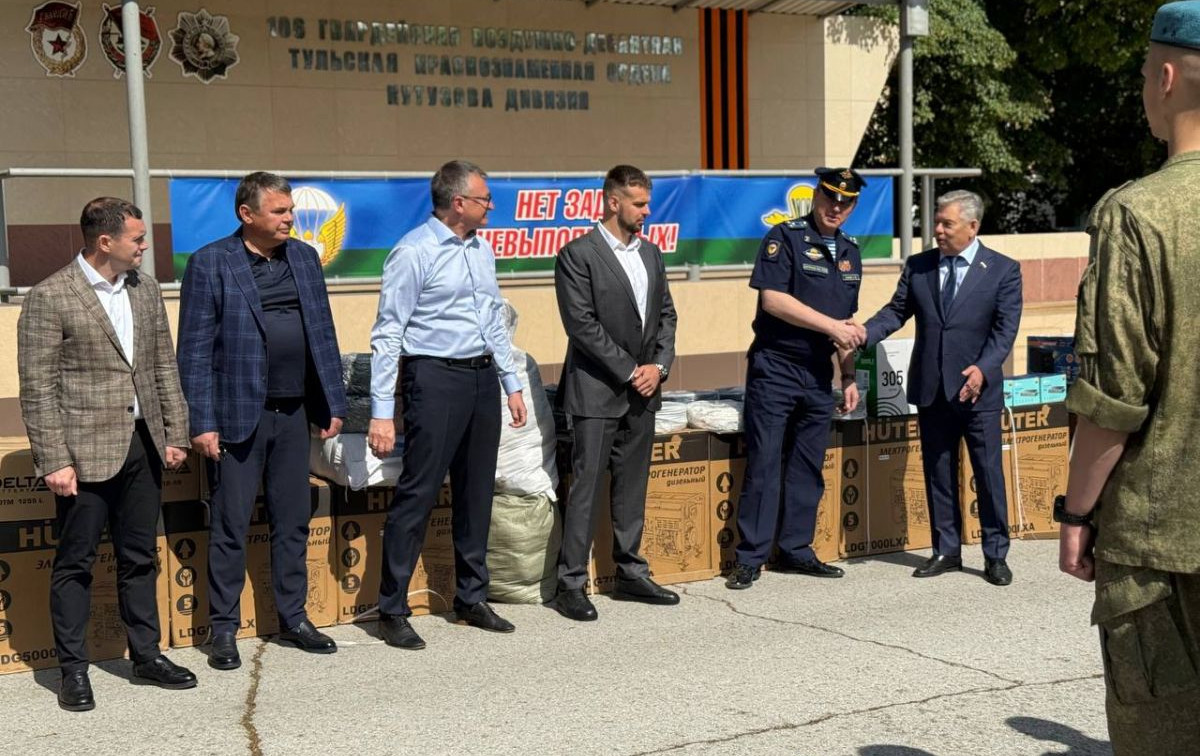 Своих не бросаем: «Единая Россия» передала очередную партию гуманитарного груза 106-й дивизии