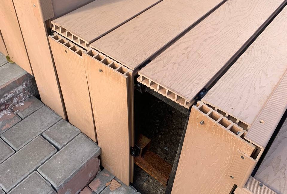 Жители Богородицка: «Стадион отремонтировали меньше года назад, а трибуны уже рассыпаются»