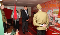 Учащиеся Волхонщинской средней школы показали Алексею Дюмину школьный музей боевой славы, Фото: 17