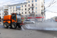 Смыть грязь и пыль: на улицах Тулы началась весенняя уборка, Фото: 2