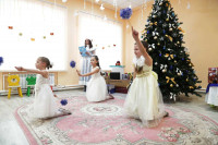 Алексей Дюмин поздравил с Новым годом детей в социально-реабилитационном центре Тулы, Фото: 10