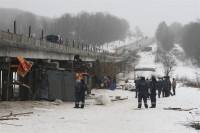 ДТП с участием «Газели» мосту через реку Воронку. 13 февраля 2014, Фото: 1