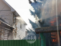 В Южном переулке Тулы загорелся частный дом, Фото: 1
