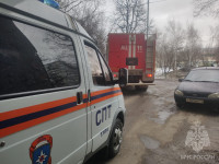 При пожаре в девятиэтажке на ул. Луначарского в Туле погиб мужчина, Фото: 2
