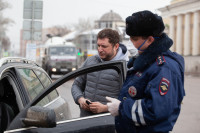 Полицейские проверяют, как туляки соблюдают ограничения карантина , Фото: 54