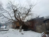 В Туле на ул. Фурманова загорелся частный дом, Фото: 15