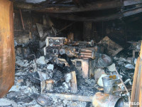«Что это бахнуло ночью?»: пожар в гараже на ул. Приупской напугал жителей соседних домов, Фото: 5