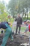 В Пролетарском районе высадили молодые деревья, Фото: 17