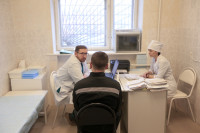  Лучшие врачи России приехали к заключенным в тульских колониях и СИЗО, Фото: 24