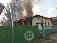В Южном переулке Тулы загорелся частный дом, Фото: 13