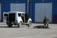 В Туле штурмовая группа ОМОН задержала условных вооруженных преступников, Фото: 6