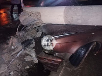 Водитель BMW снес столб на улице Металлургов в Туле, Фото: 6